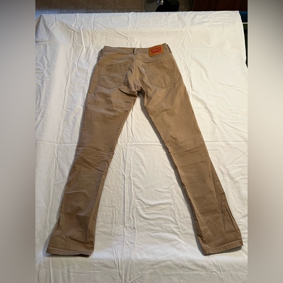 Levi’s 511 Slim Khaki Pants - 31X32 - Used - Picture 2 of 5